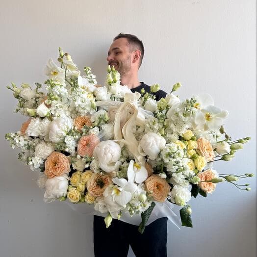 Корзина цветов «Персиковый сад»